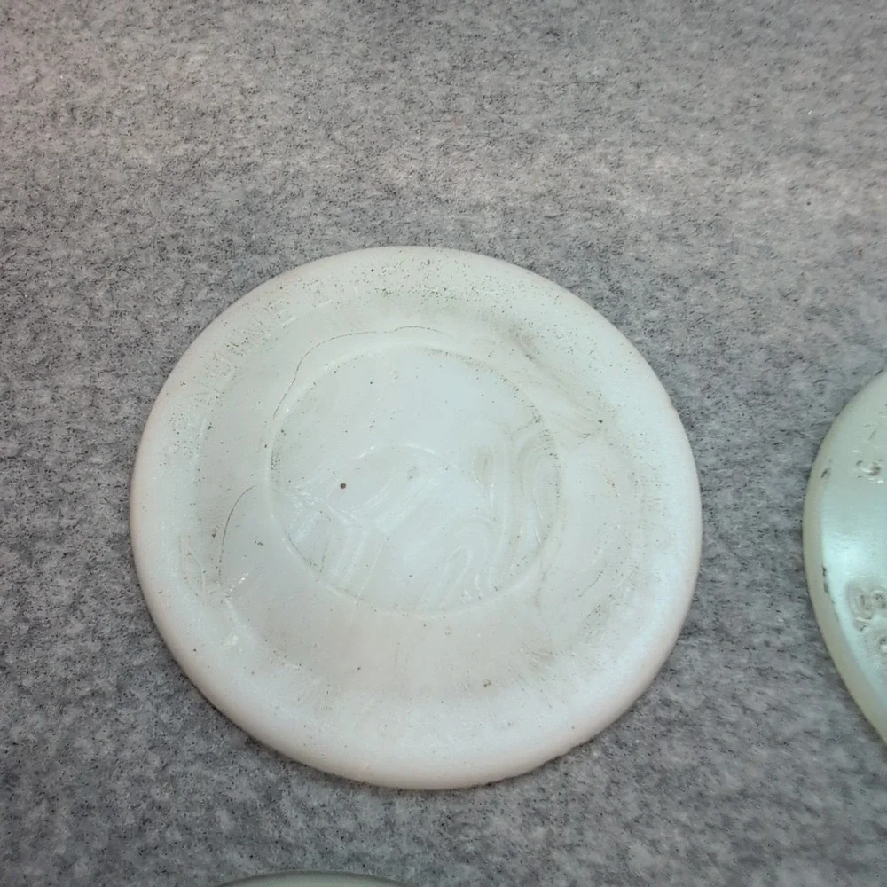 6 Vintage White Crown & More Canning & Milk Jar Lids - Picture 8 of 8